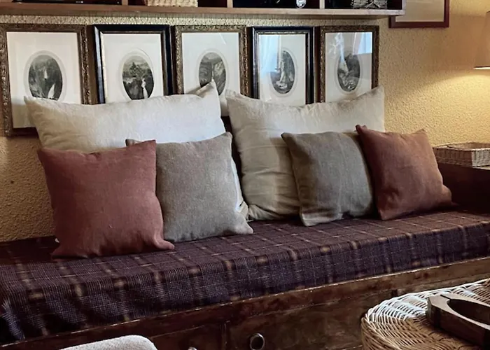 Διαμέρισμα Cosy For 4 In